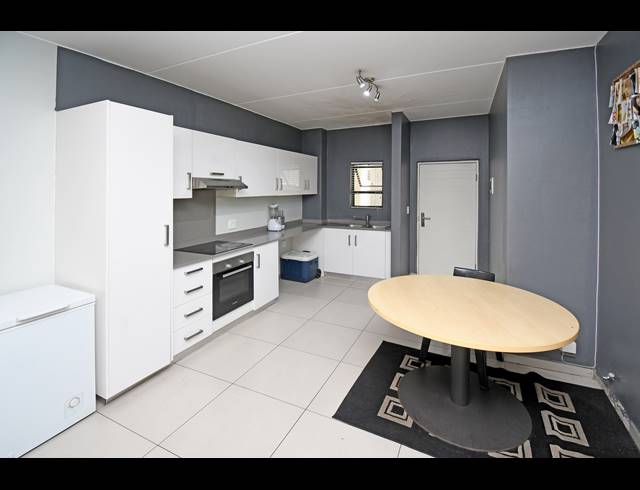 3 BEDROOM APARTMENT FOR SALE IN NORTH RIDING